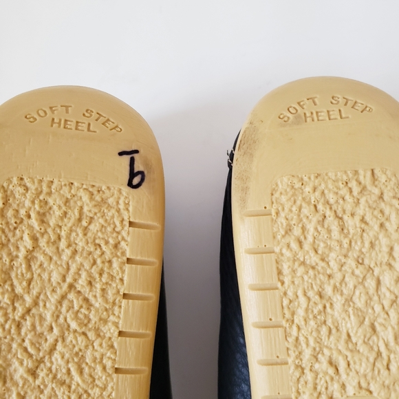 SAS Hand-sewn Blue Leather Loafers - Picture 11 of 13